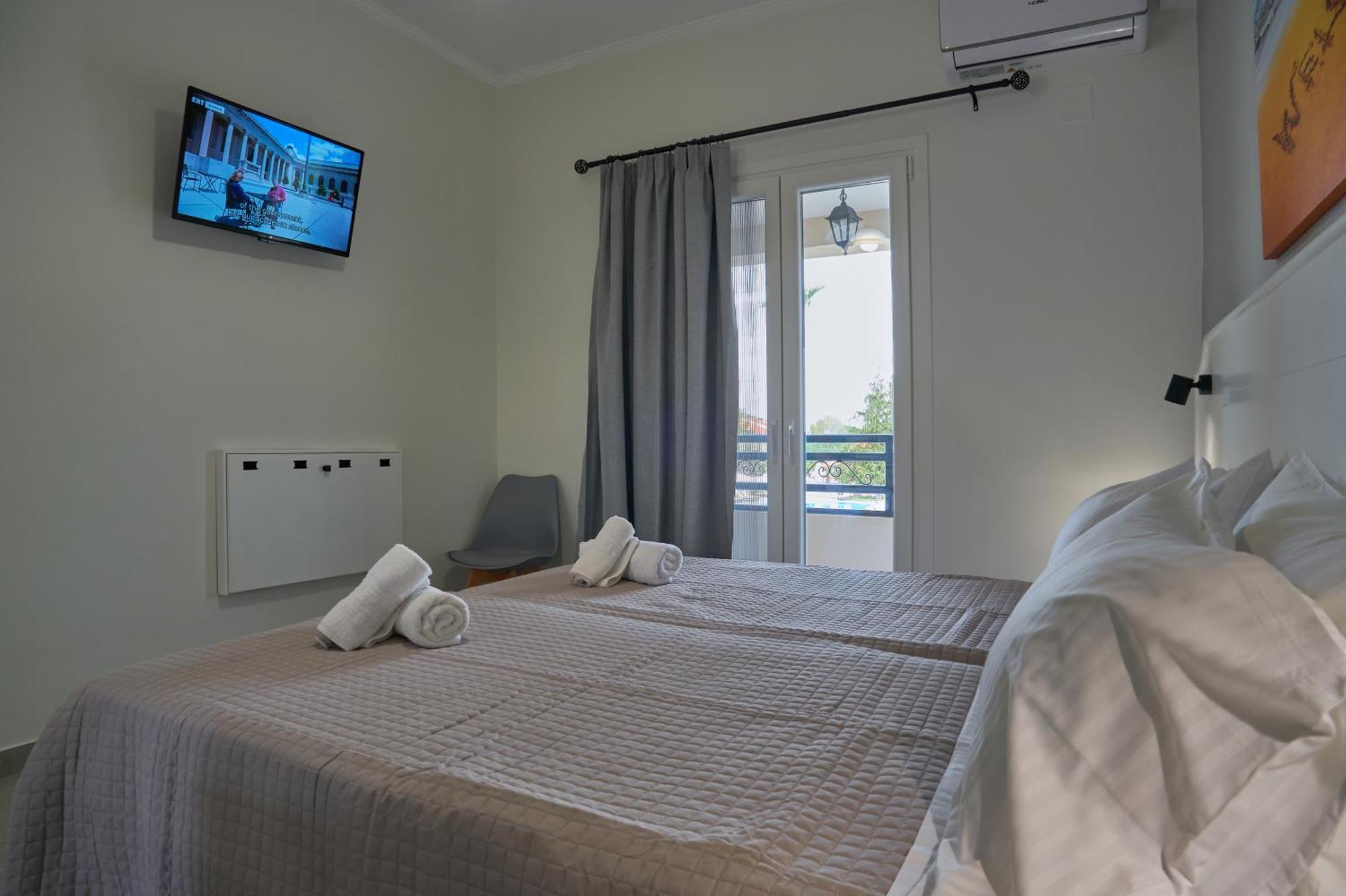 Fiona Apartments Roda  Bagian luar foto