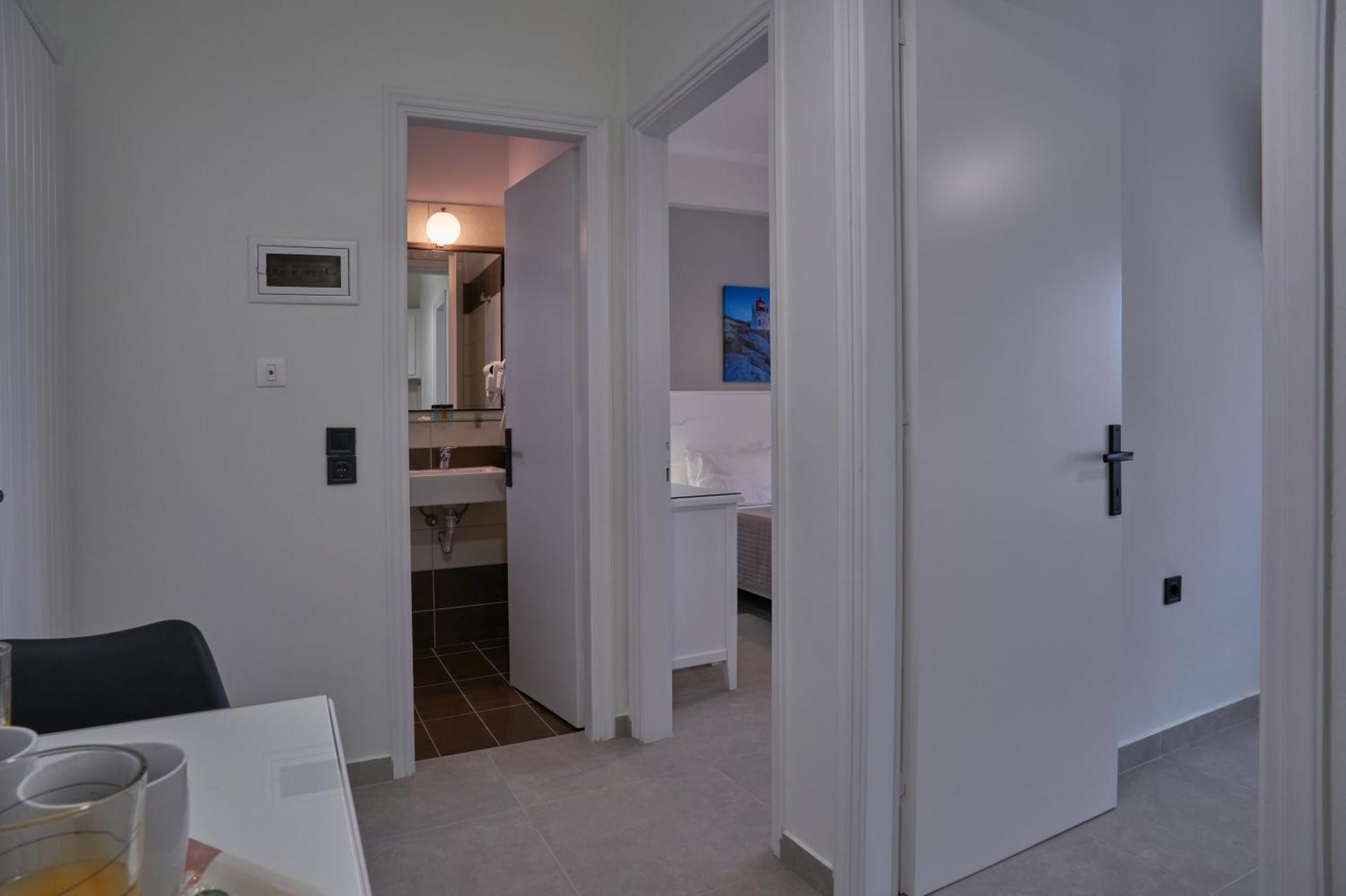 Fiona Apartments Roda  Bagian luar foto
